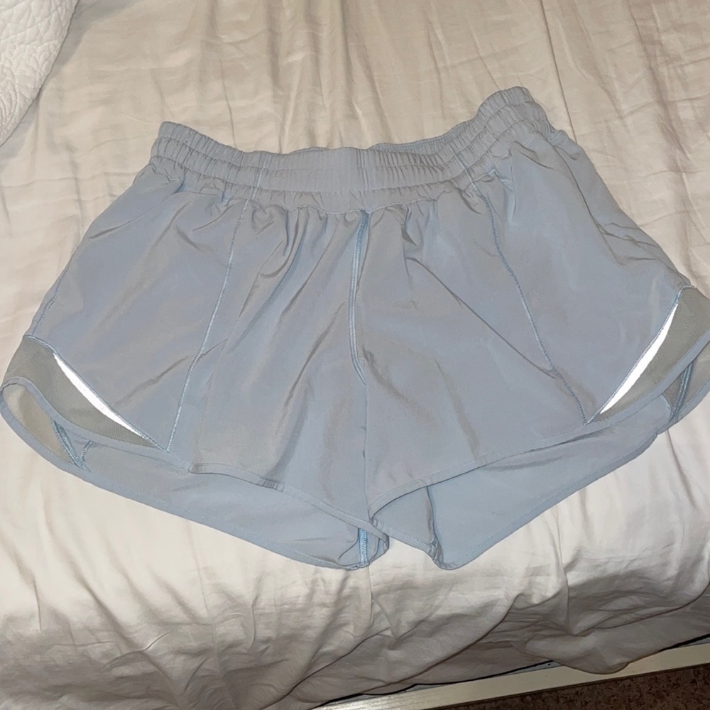 Lululemon Size 10 TALL Light Blue Hotty Hot Short